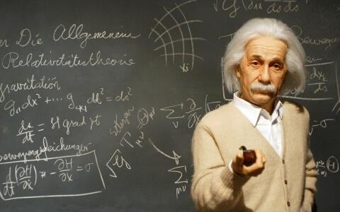 爱因斯坦留下惊人谜团：人类至今未弄明白