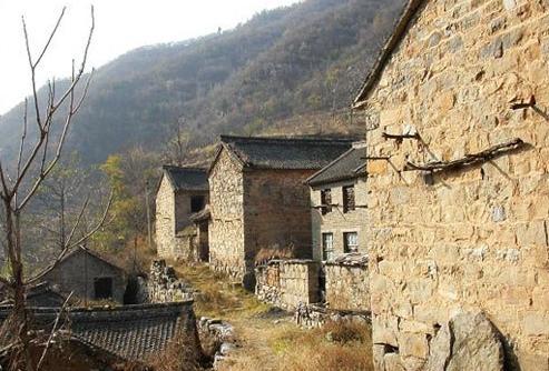 中国第一鬼村